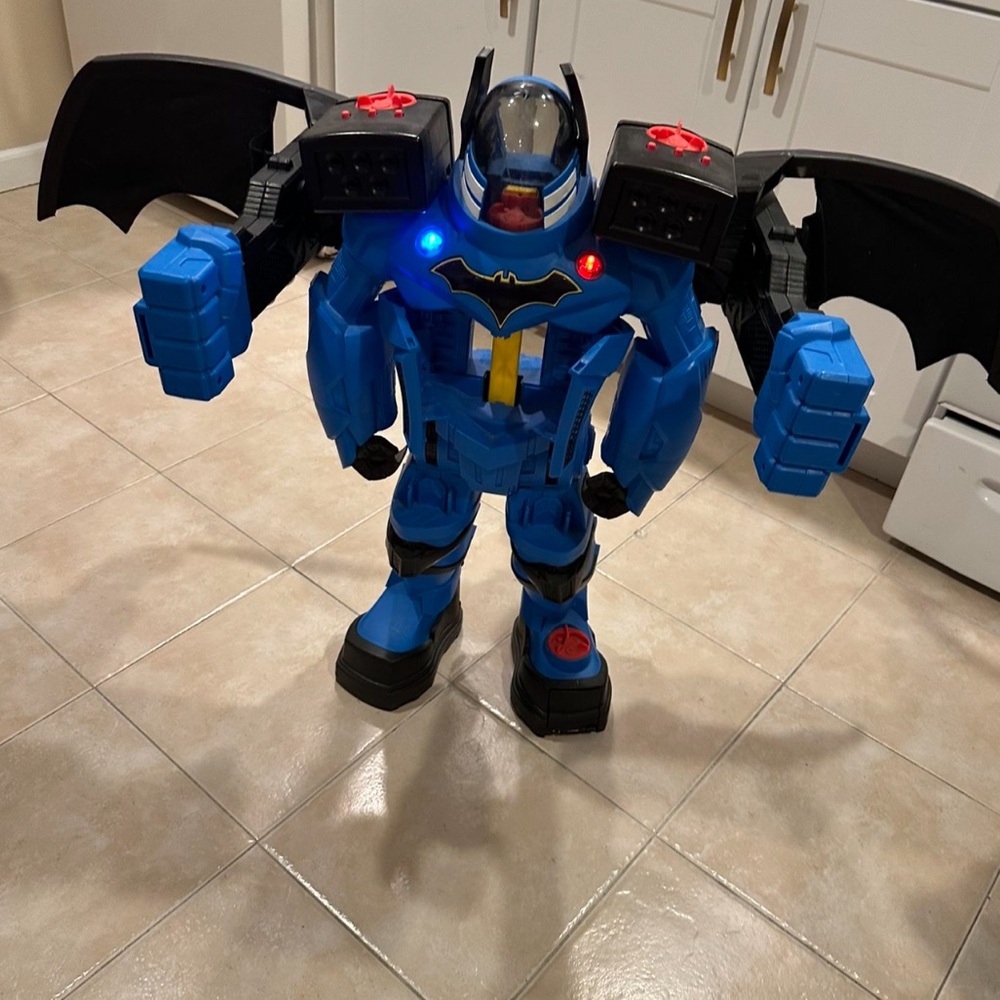 Imaginext Batbot Xtreme
